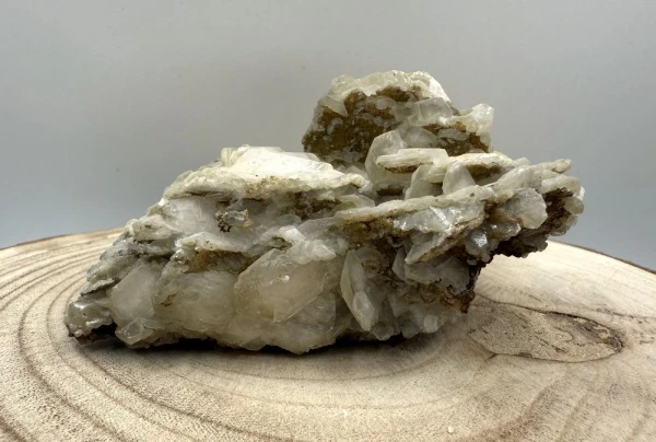 Witte Calciet ruw  - Foto 1